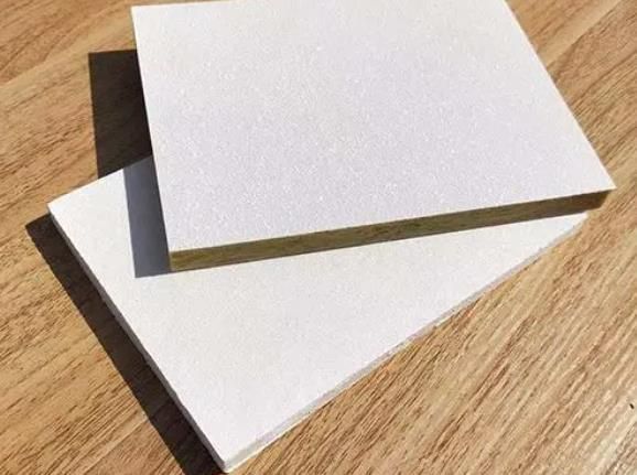 Fireproof Acoustic Soundproof Fiberglass Wool Suspended Ceiling Board for Decoration
