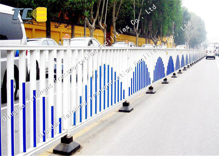 Roadside Municipal Guardrail Crowd Control Crash Safety Traffic Fence Isolation Barrier