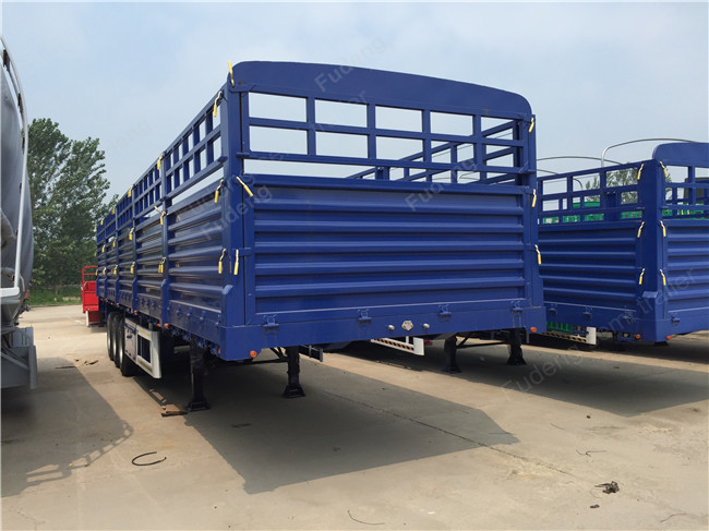 1500mm Height Tri Axle Side Wall Semi Trailer 3mm Pattern Frame Floor
