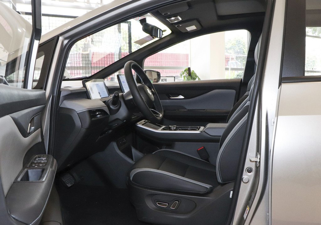 solor small car of electric car for sale HYCAN Hechuang Z03 2022 Trendy Cool Edition 510km 4 wheel cheap high speed electric car