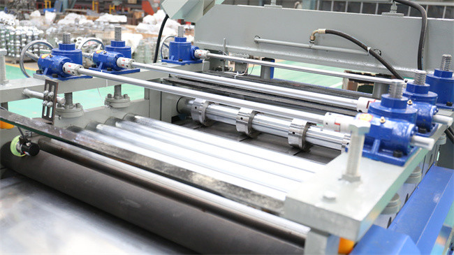 0.5mm Precision Slitter Cutting Machine For PPGI GI PPGL GL Steel Coil