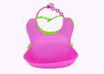 Customized Logo Baby Shampoo Cap Anti Bacterial Waterproof Baby Bibs Set 3mm
