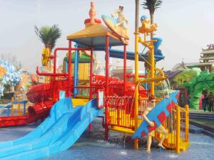 Wholesale Several Lanes Fiberglass Kids' Water Playground For Water Park Build from china suppliers