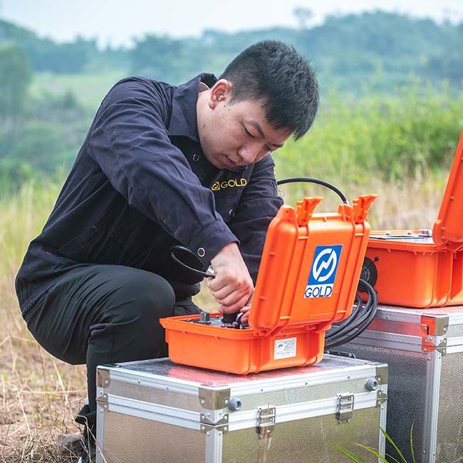 TEM Magnetic Survey Instruments Transient Electromagnetic For Water