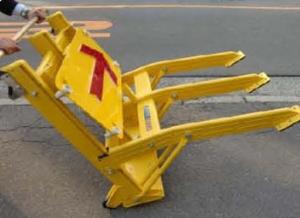 Wholesale ISO9001 320*1070*860mm Security Wedge Barriers from china suppliers
