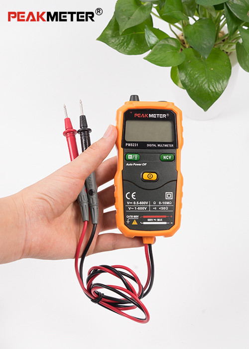 NCV Detection Handheld Digital Multimeter Auto Power Off Backlighting Function