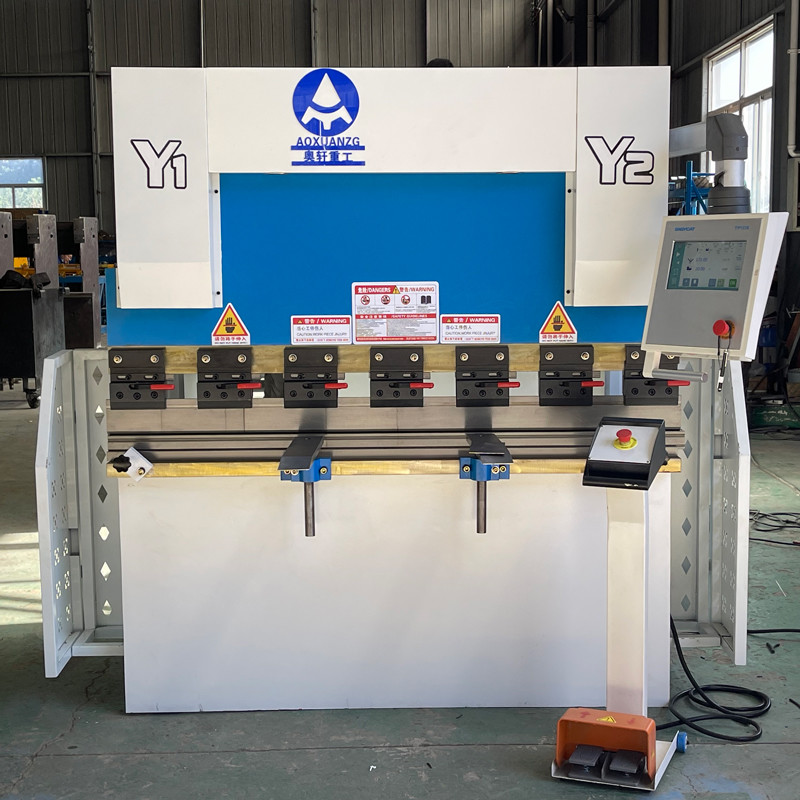 WC67Y-30T1600 Hydraulic Bending Machine Customizable Solution For Your Manufacturing Process