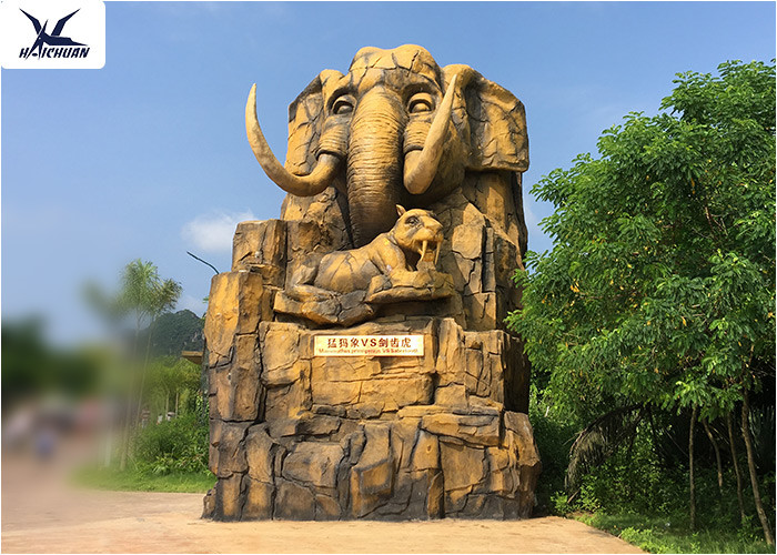 Attractive Outdoor Giant Fiberglass Animal Sculptures , Custom Life Size Statues