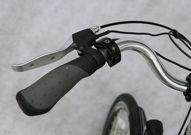 250W 8Fun Mid Drive Electric Bike 28 Inch With 36V 10AH Lithium Battery