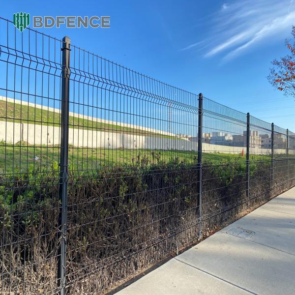 Subway Entrance V Mesh Security Fencing Safety Guide