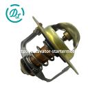 1-13770070-0 Engine Parts 82℃ Thermostat 1137700700 Engine 6BG1 6BD1
