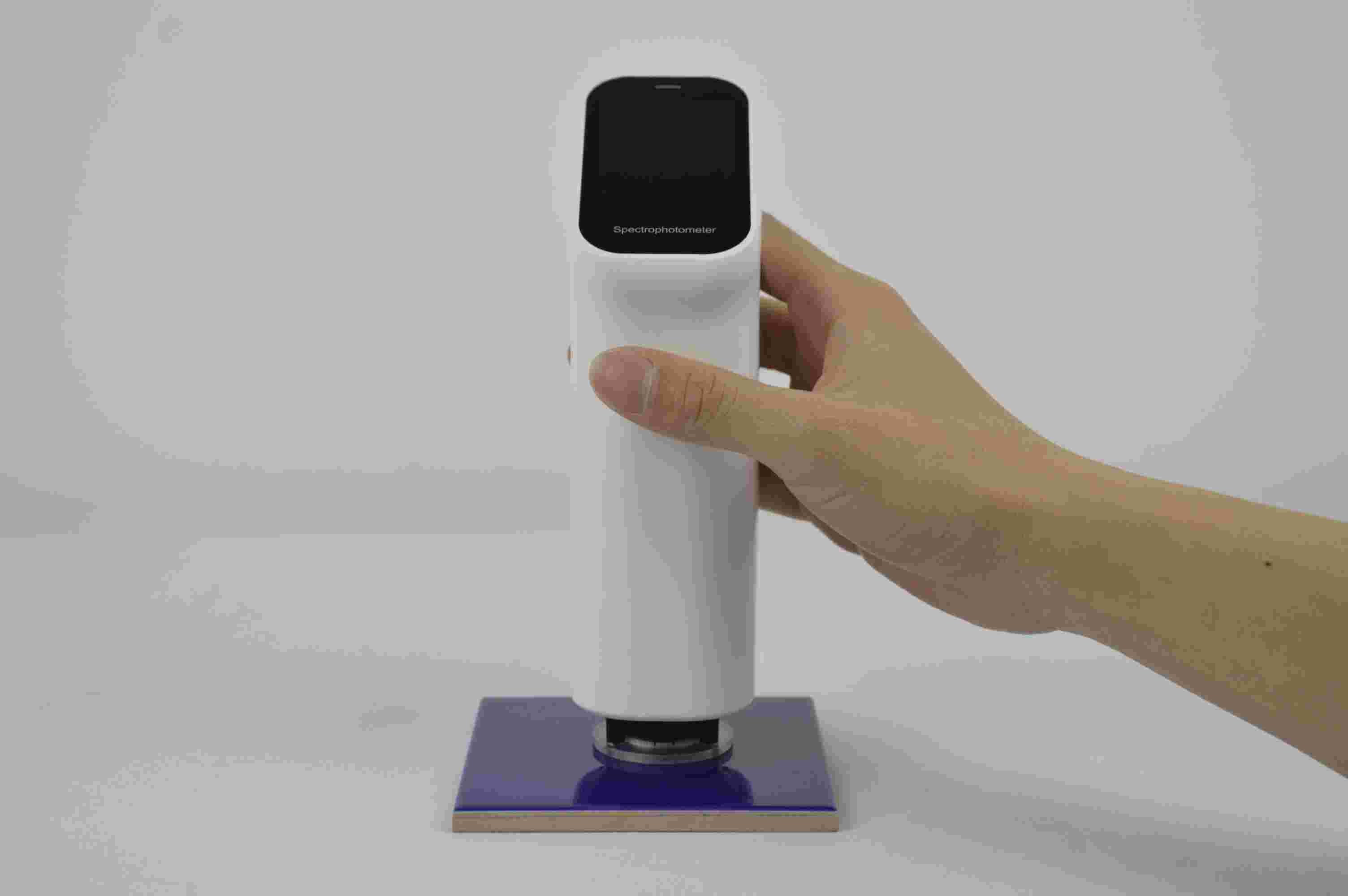 Ips Full Color Screen 2.4 Inches LED Portable Spectrophotometer D/8 UV 400 - 700nm