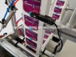 Semi Automatic Packaging Labeling Machine For Round Bottle Double Side Labeling