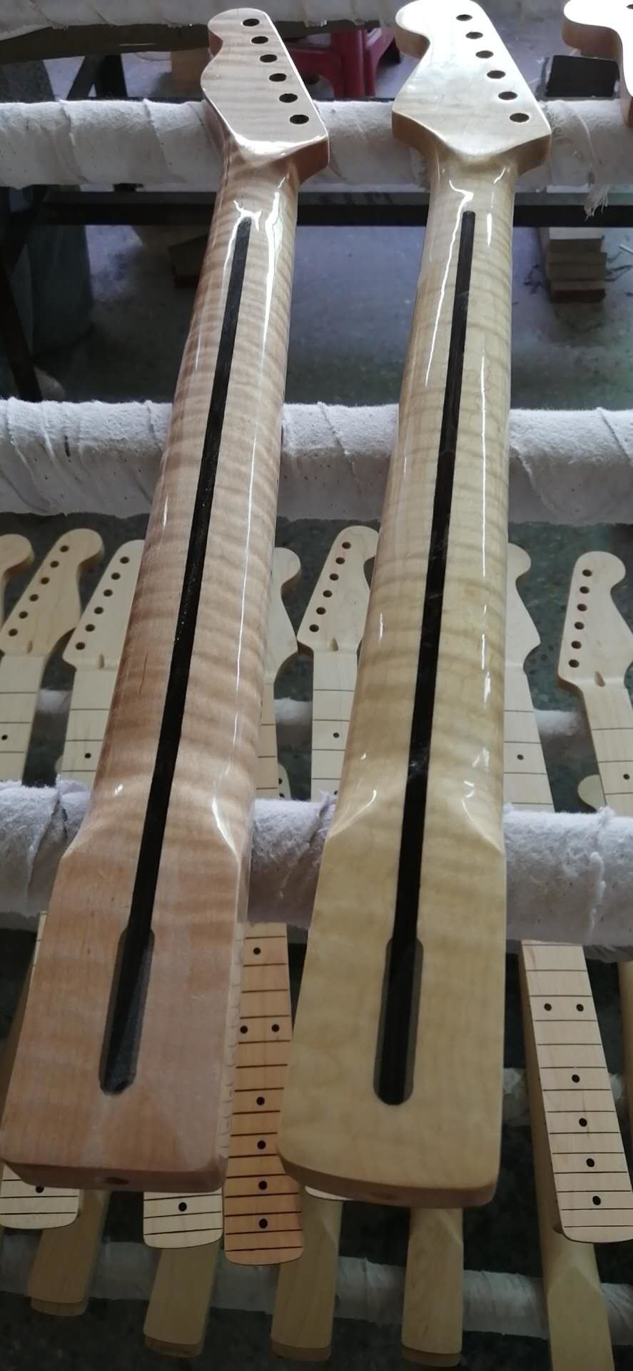 Custom Grand Paddle Guitar Headstock Unfinished Roasted Maple ST Guitar Neck Electric Acoustic Guitar Accept Kinds OEM