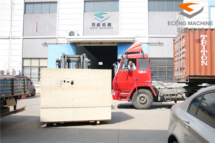 Full Automatic Stretch Blow Molding Machine 2L Pet Bottle 600ml
