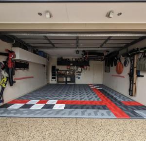 Wholesale Anti Slip Epoxy Garage Floor Tiles Chemical Resistance Race Deck Tiles from china suppliers