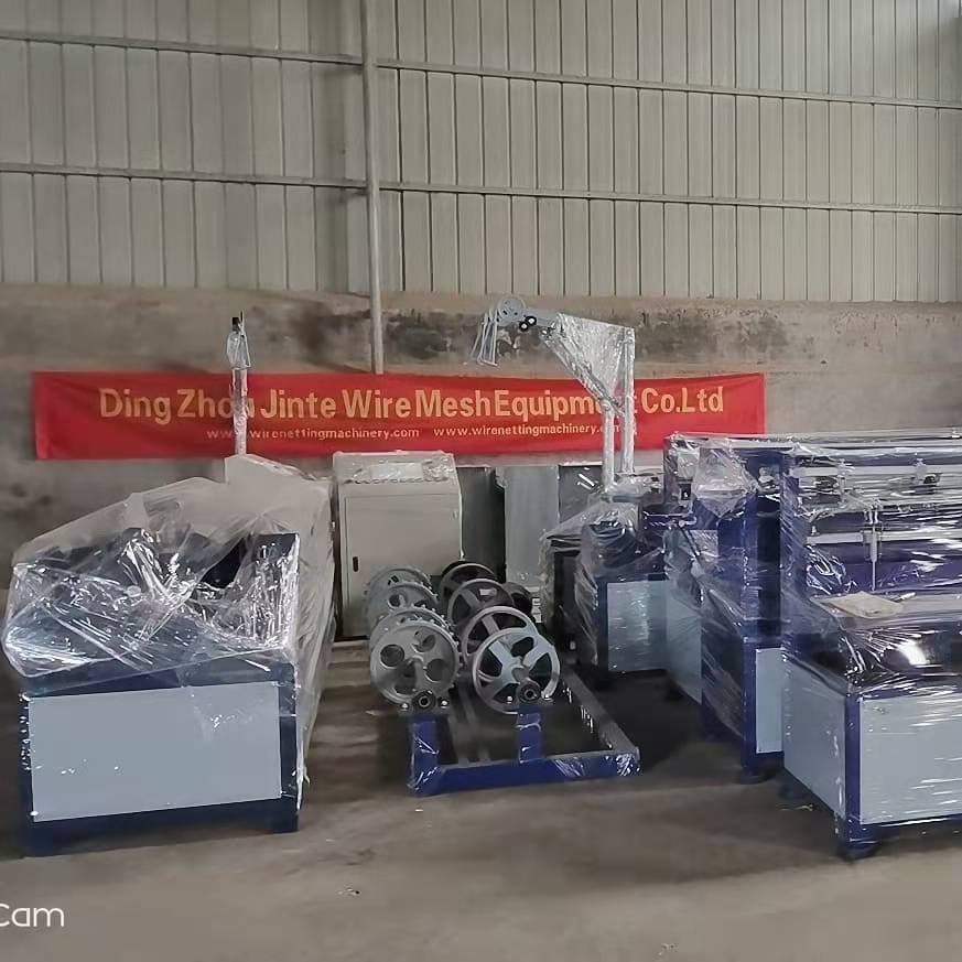 Reverse Twist 1.6mm Fully Automatic Chain Link Fence Machine