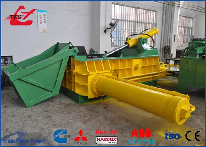 Light Weight Scrap Steel Baler , 200 Ton Press Force Aluminum Baler For Recycling Company