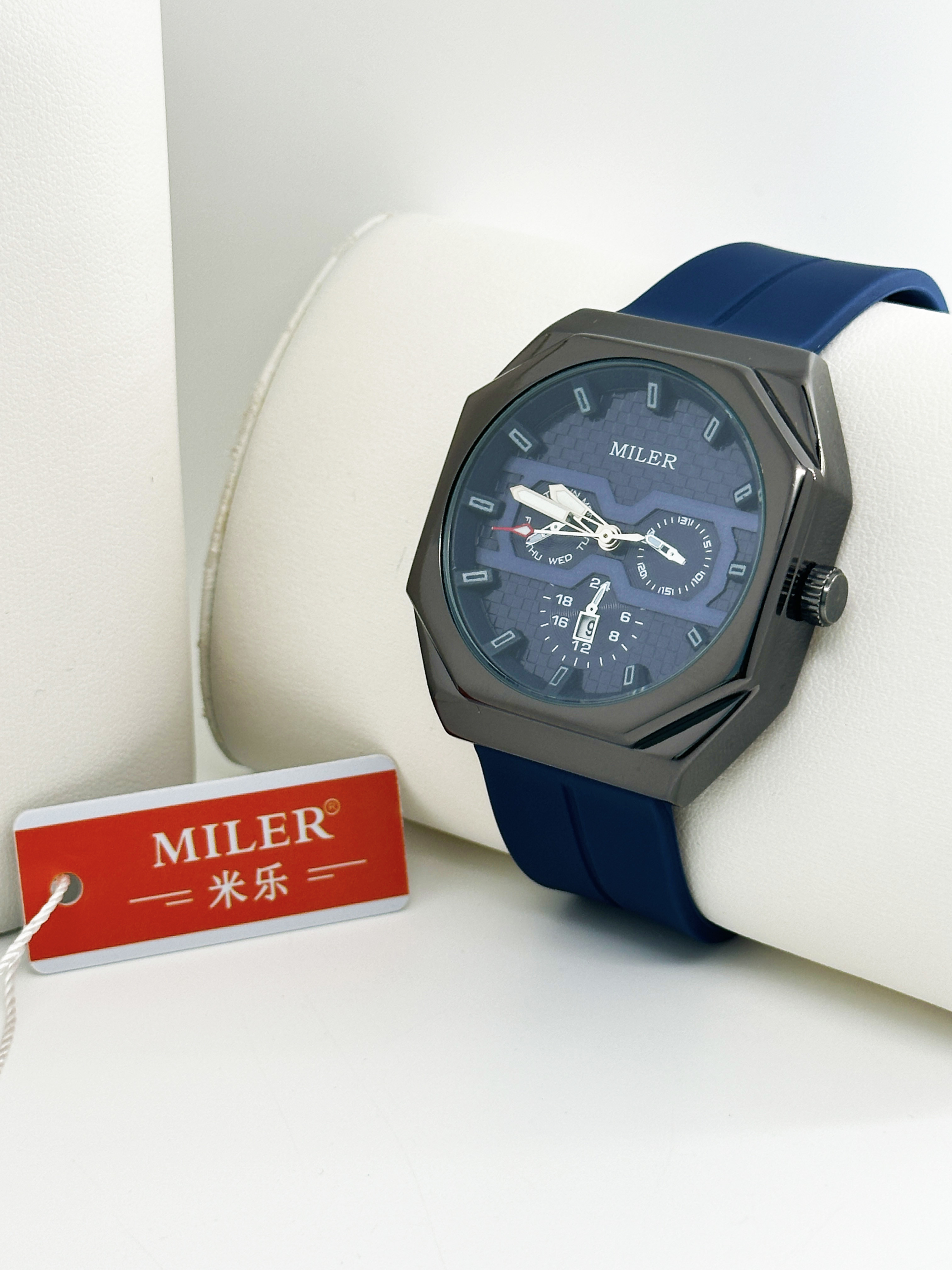 Custom Logo Miler Fashion Chronograph Quartz Men's Watch Big Dial Silicone Casual Personality Wristwatch Luxury Sports Watch