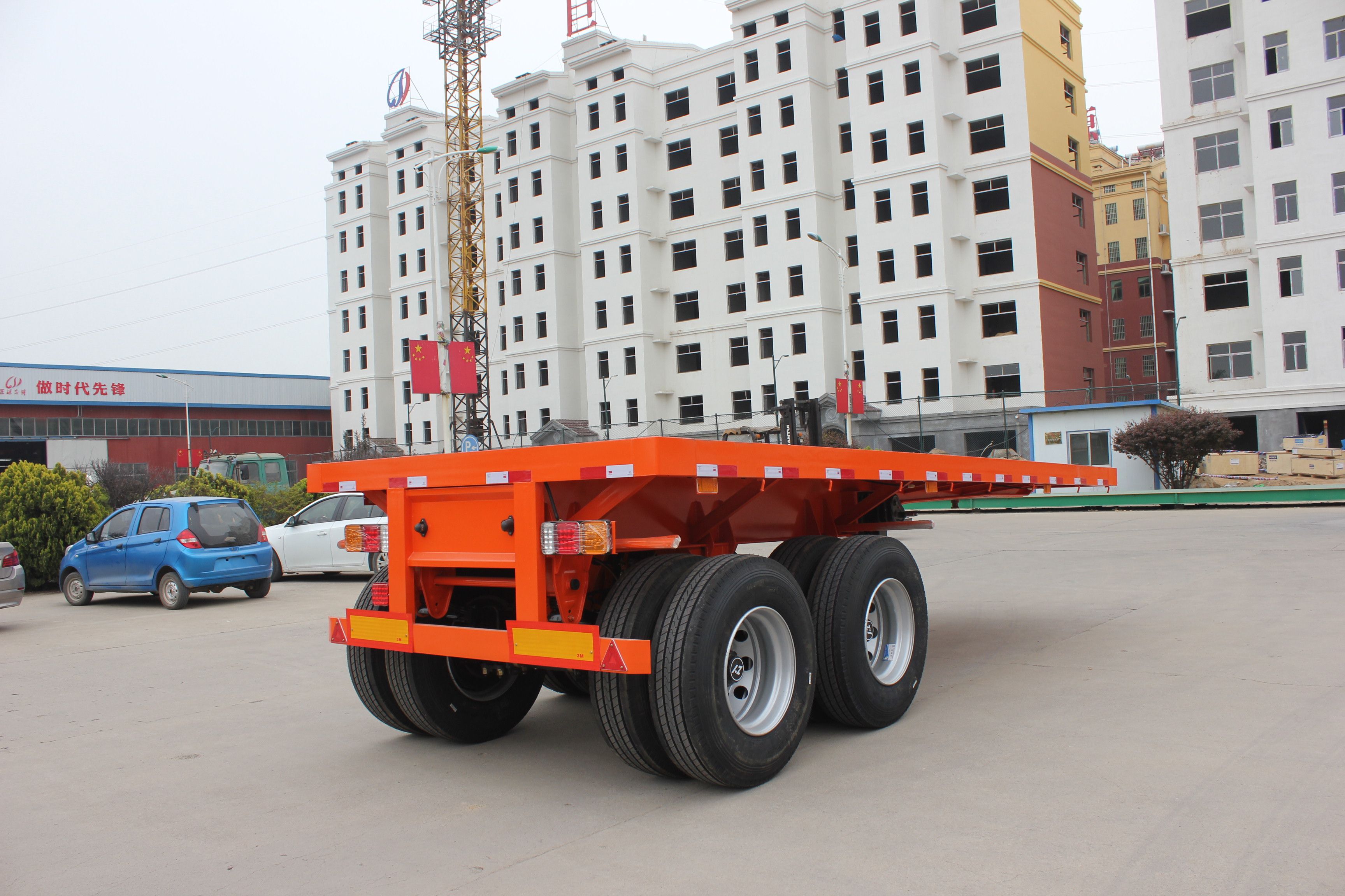 35tons 3 Axles Shipping Container Trailer with Max Payload 50000kgs and Materials