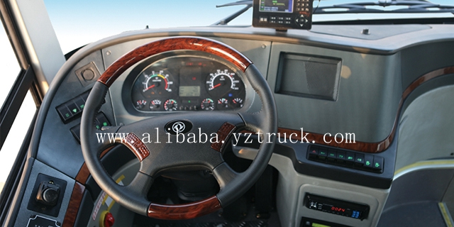 Directly Supply 30 Seats Luxury Passenger Bus with 7.50R20 Tire and 3800 mm Wheelbase
