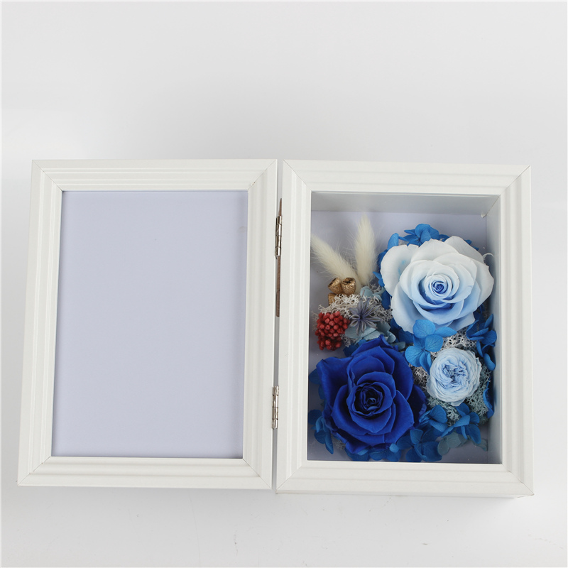 Customized Color Dried Flowers In Photo Frame For Various Occasion
