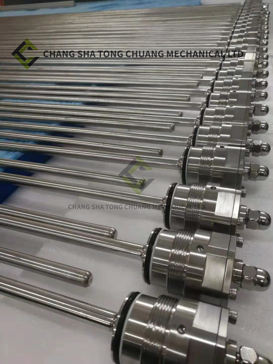 Sany And Zoomlion Concrete Pump Trucks Pump The Main Oil Cylinder Displacement Sensor Assembly MFC-2512M 1021403314