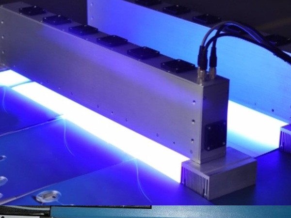 300W 4W/Cm2 405nm Linear UV Adhesive Curing Systems