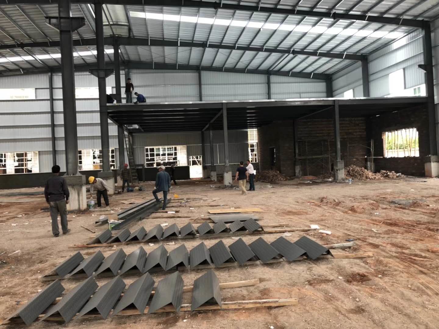 Easy Assemble Light Weight Warehouse Steel Structure Single Or Double Span