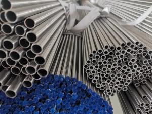Wholesale A213 304 Stainless Steel Seamless Pipe Tube Ferritic Austenitic Alloy Boilers Heat from china suppliers
