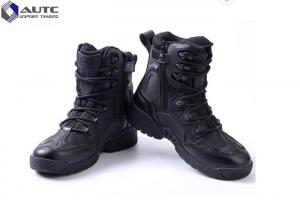 China Men Outdoor Hunting Shoes Military Boots Genuine Leather Waterproof Winter Tactical Army Boots on sale