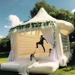 Commercial White Inflatable Wedding Bounce House Bouncy Castle PVC Jumping