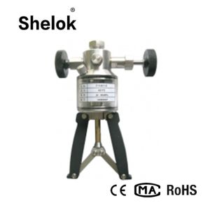 China High pressure hydraulic oil hand pump pressure tester calibration machine on sale