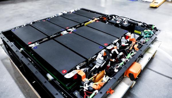 High Voltage Electric Vehicle Battery 400v 614v EV Car Lithium Battery 20kwh