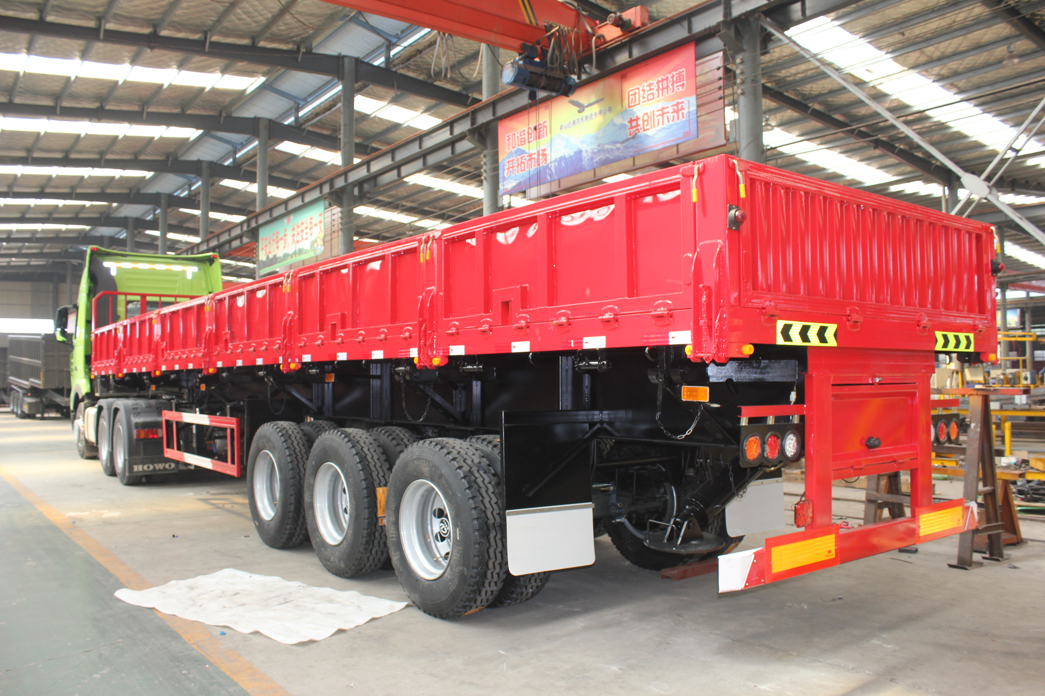 Special Vehical Manufacturing 30-60 Tons 45 Ft Semi Trailer with York Optional Axle