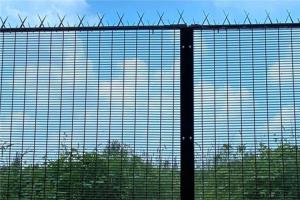 Wholesale Bolts Included Garden 2.8mm Welded Wire Mesh Fencing Panels Pvc Coated Curved Design from china suppliers