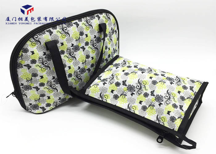 Fabric Makeup Bag Fashion Women Canvas Handbag In Light Weight Rectangle Shape