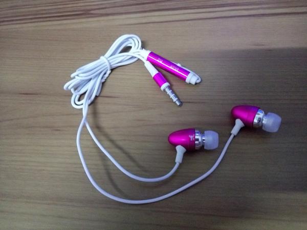 Aluminum ear-lap in-ear earphones mobile phone headphone bullet earbuds single