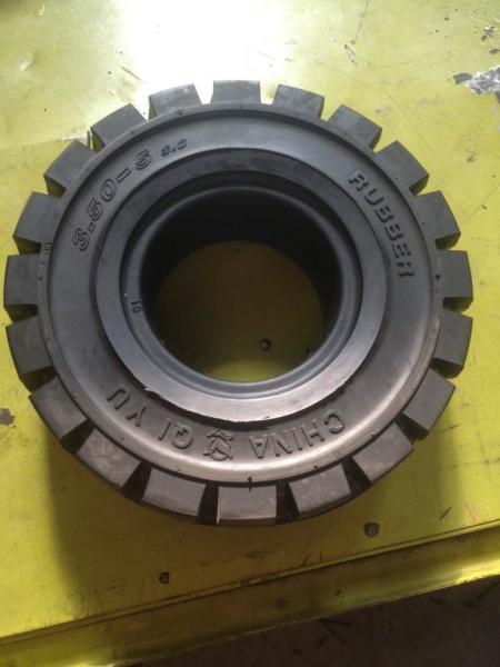 Zhejiang manufacturers forklift solid tire wholesale650-10 28*9-15 700-12 600