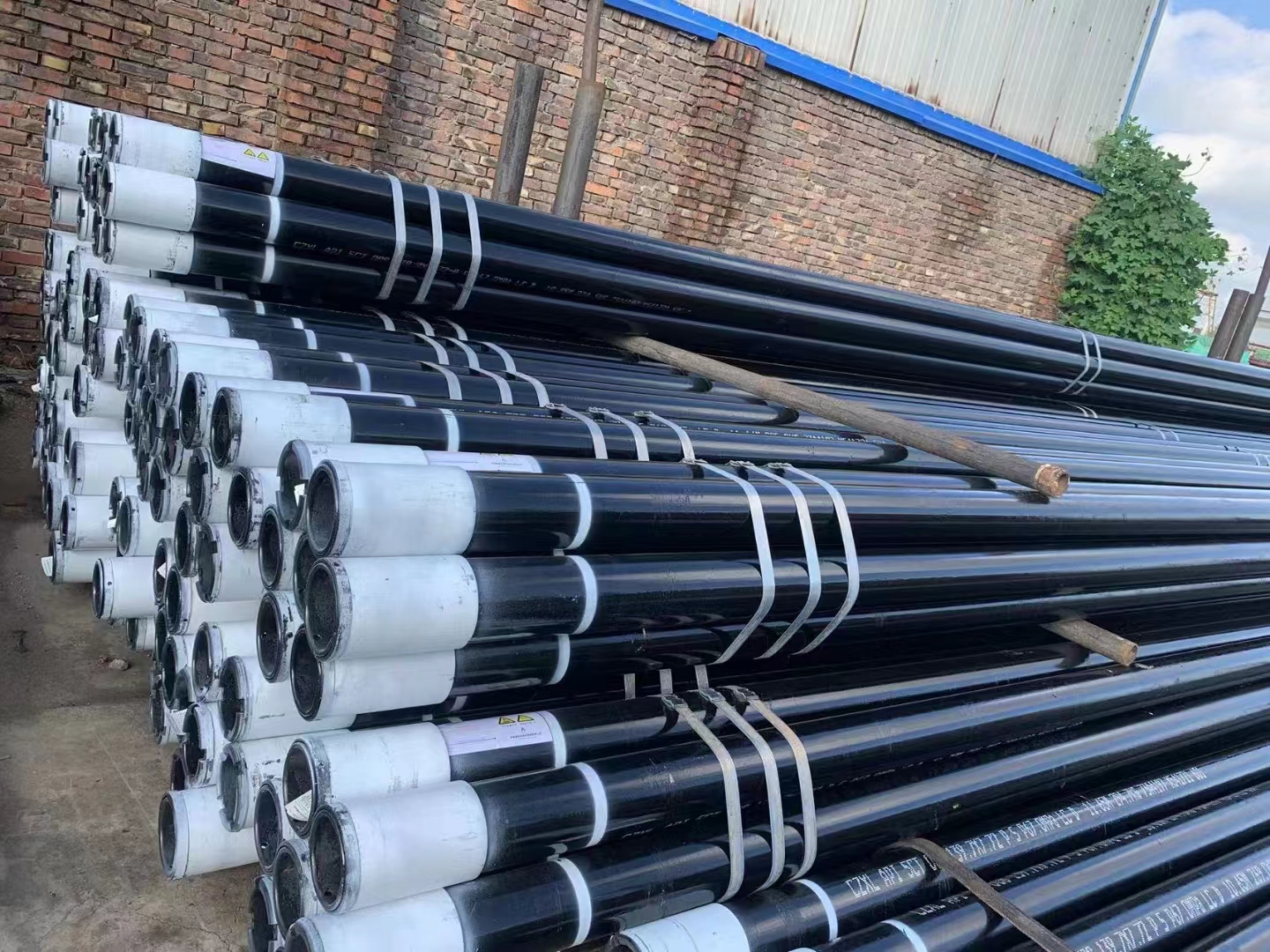 Seamless 9 5/8 Inch 13 3/8 Inch API 5CT Casing Pipe ASTM A106-2006 A355 Round And Tubing Pipe for Industry