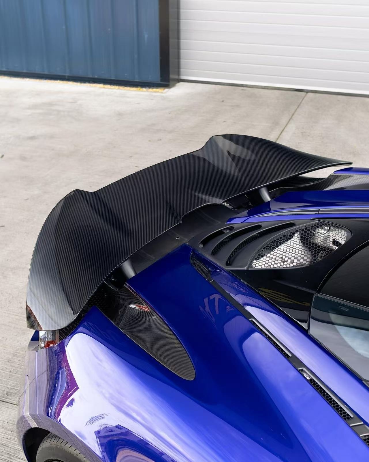 Blue 720s Wide Body Kit McLaren Carbon Fiber Front Lip Diffuser Spoiler Kit