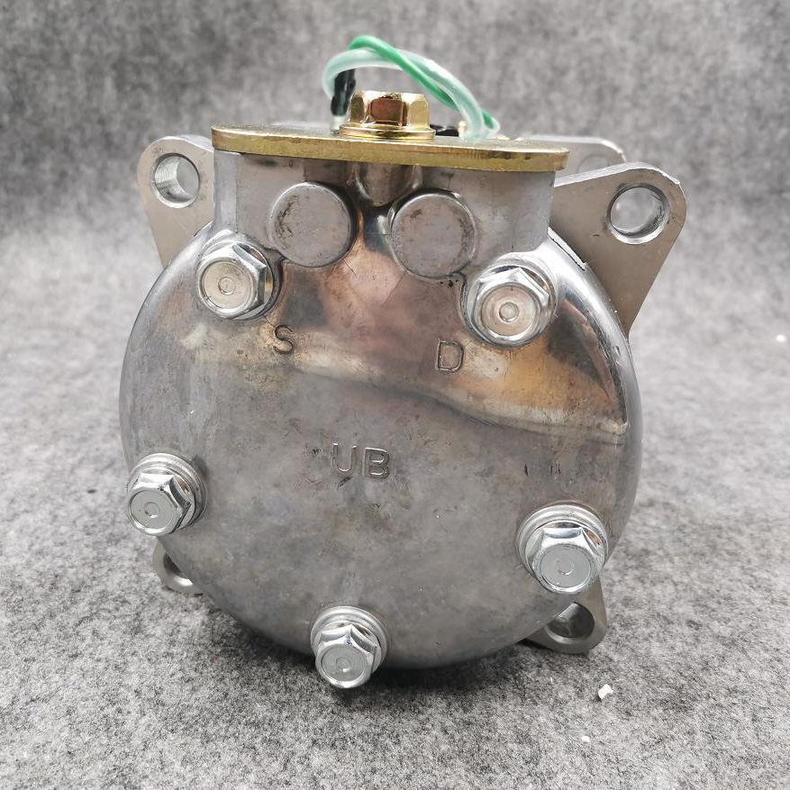 200V77970-7028 Air Conditioning Compressor 24V SINOTRUK HOWO SITRAK 4110002120169