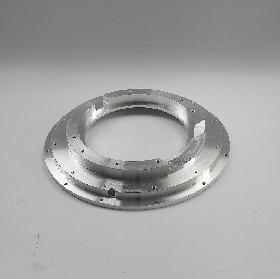 Silver CNC Milling Parts Electroplating Sandblasting Aluminium Milling Service