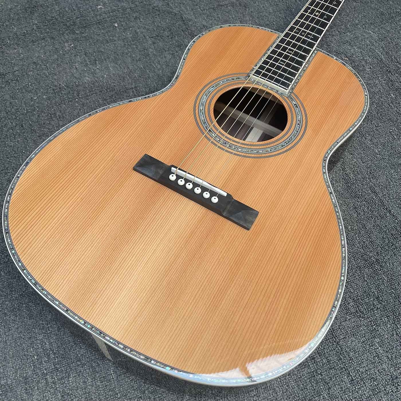 Solid Cedar Top OOO Body Ebony Fingerboard Classic Folk Acoustic Guitar with 43mm Nut Width Abalone Binding Slotted Headstock