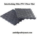 200x200MM 1.6CM UV Resistant Anti Slip PVC Floor Mat For Wet Area