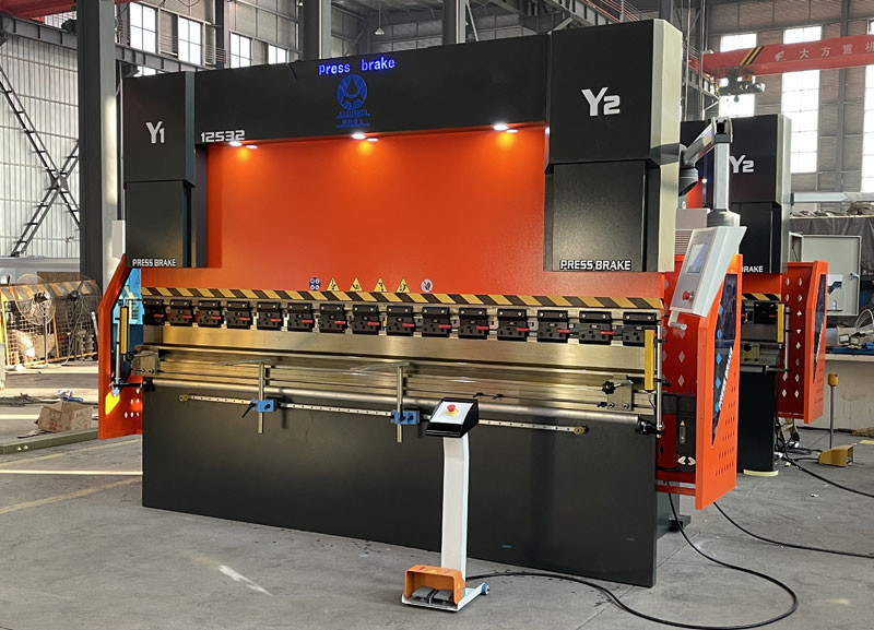 WC67K 125tons Cnc Sheet Metal 125T\/3200mm Hydraulic Manual Bending Machine 2 Axis Press Brake