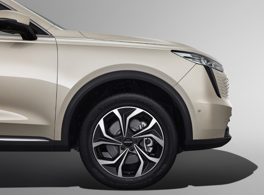 Haval Xiaolong Max Hybrid Electric Car Four-Wheel Drive Smart Flagship Edition Energy Automobiles 4758*1895*1725mm 235/55 R19