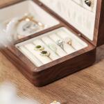Durable wood jewelry storage box Ring Jewelry Packaging box Custom logo Walnut