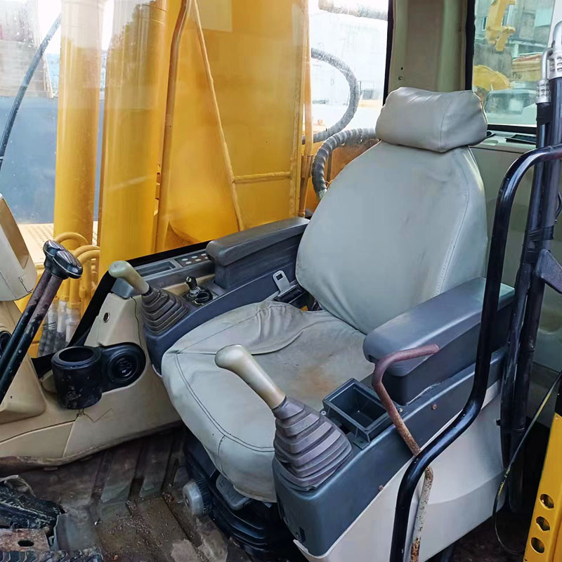 Used Caterpillar 320CL Hydraulic Excavator 110kw Rated Power Original CAT 3066ATAAC Engine