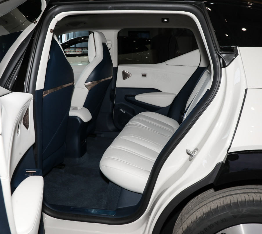 Pure Electric ZEEKR X 2023 4WD YOU Version 5 Seats New Or Used 512KM SUV
